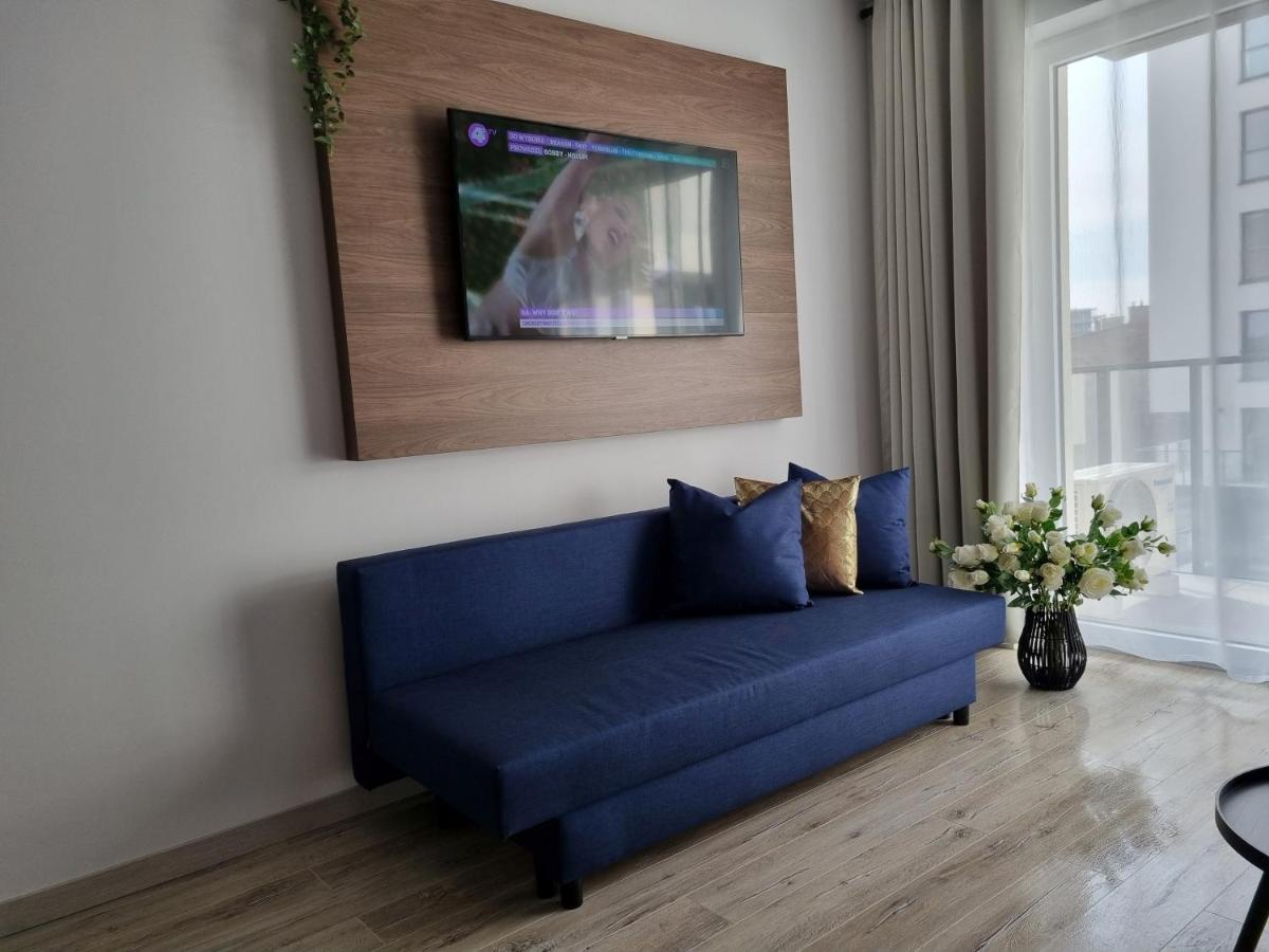 Q Apart Enter- Klimatyzowany 2 Pokojowy Apartament Przy Manufakturze Z Garazem Gratis, Fv Łódź Exterior foto